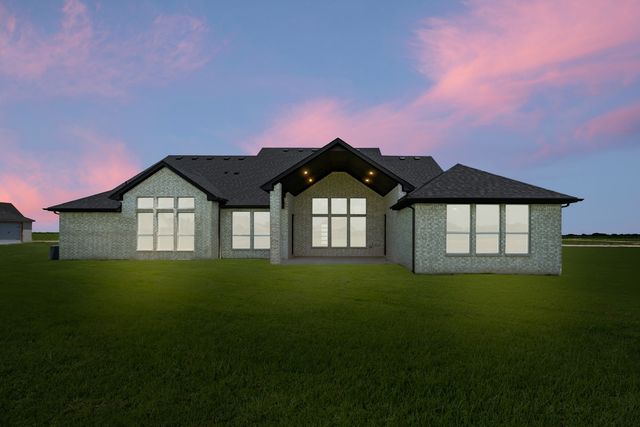 231 Cotopaxi Drive, Red Oak, TX 75154