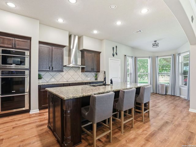 1211 Copperhead Road, Seguin, TX 78155