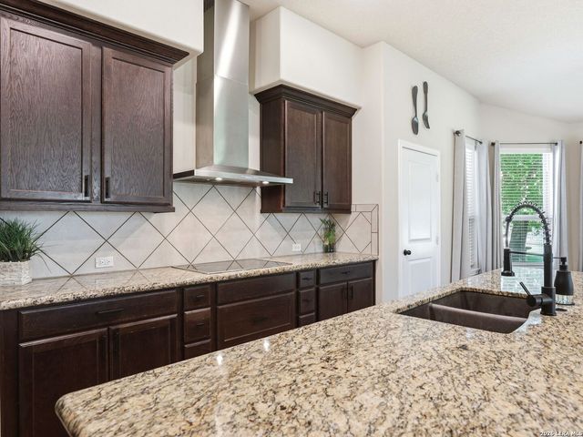1211 Copperhead Road, Seguin, TX 78155