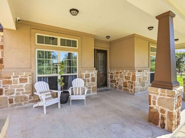 1211 Copperhead Road, Seguin, TX 78155