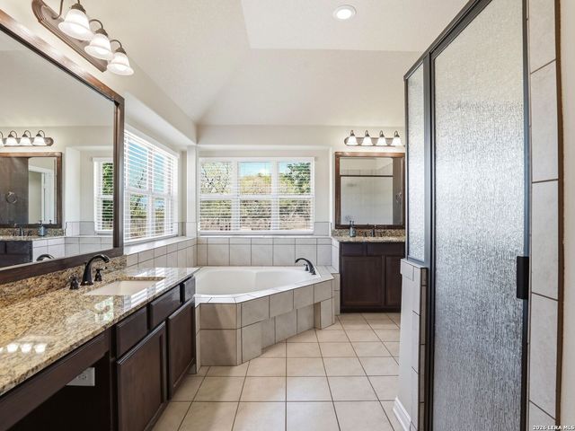 1211 Copperhead Road, Seguin, TX 78155