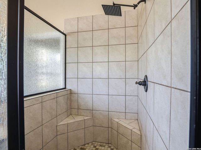 1211 Copperhead Road, Seguin, TX 78155