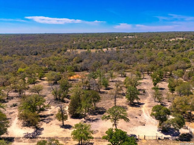 1211 Copperhead Road, Seguin, TX 78155