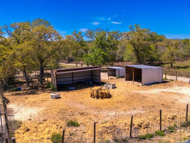 1211 Copperhead Road, Seguin, TX 78155