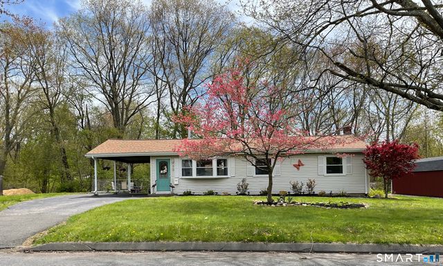 32 Jackson Road, Enfield, CT 06082
