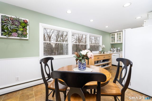 32 Jackson Road, Enfield, CT 06082