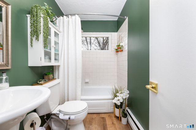 32 Jackson Road, Enfield, CT 06082