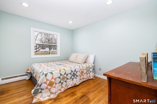 32 Jackson Road, Enfield, CT 06082