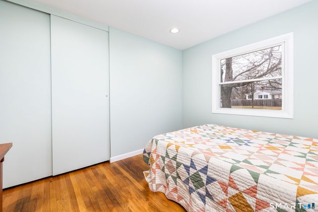 32 Jackson Road, Enfield, CT 06082