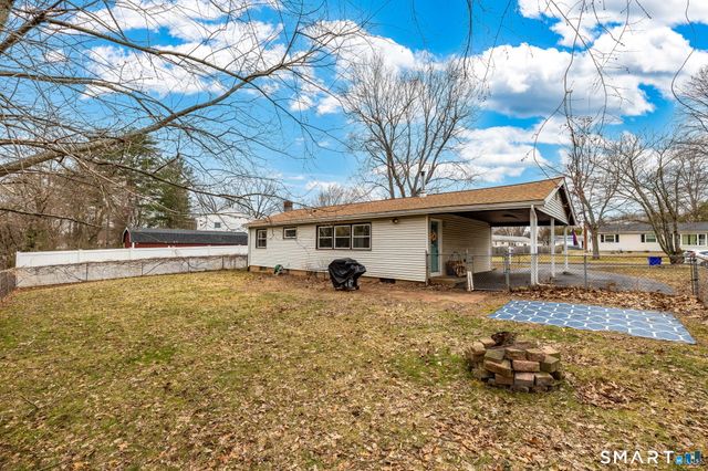 32 Jackson Road, Enfield, CT 06082