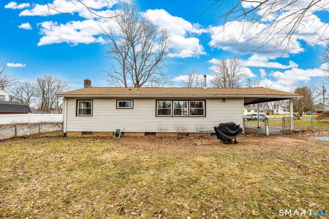 32 Jackson Road, Enfield, CT 06082