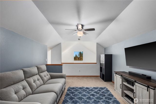 61 E Channel Drive, Allyn, WA 98524