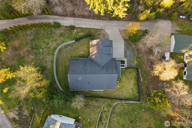61 E Channel Drive, Allyn, WA 98524