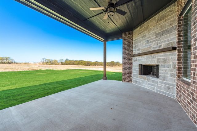 153 Dove Landing, Valley View, TX 76272
