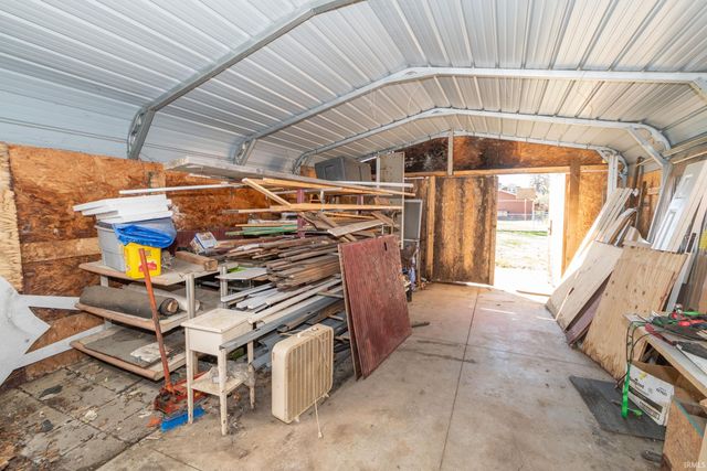 913 E 5th Street, Mishawaka, IN 46544