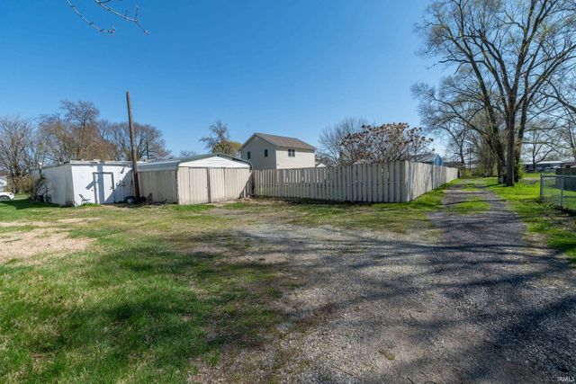 913 E 5th Street, Mishawaka, IN 46544