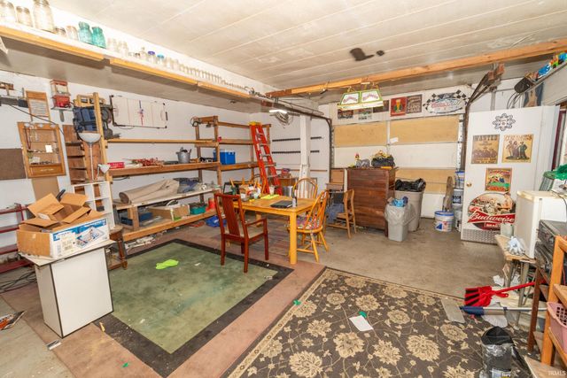 913 E 5th Street, Mishawaka, IN 46544