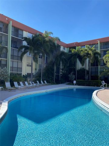 5300 NE 24th Terrace 211c, Fort Lauderdale, FL 33308