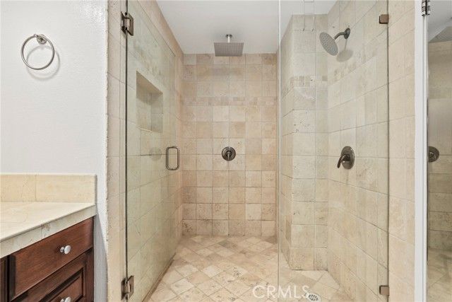 1131 Alta Loma Road 527, West Hollywood, CA 90069