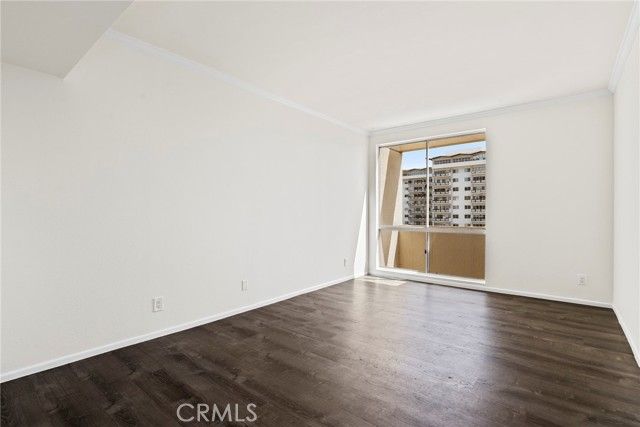 1131 Alta Loma Road 527, West Hollywood, CA 90069