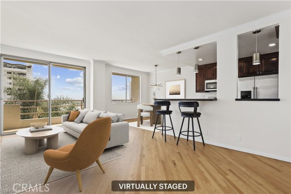 1131 Alta Loma Road 527, West Hollywood, CA 90069