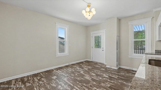 3118 Bank St, Louisville, KY 40212