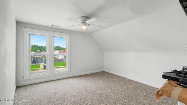 3118 Bank St, Louisville, KY 40212
