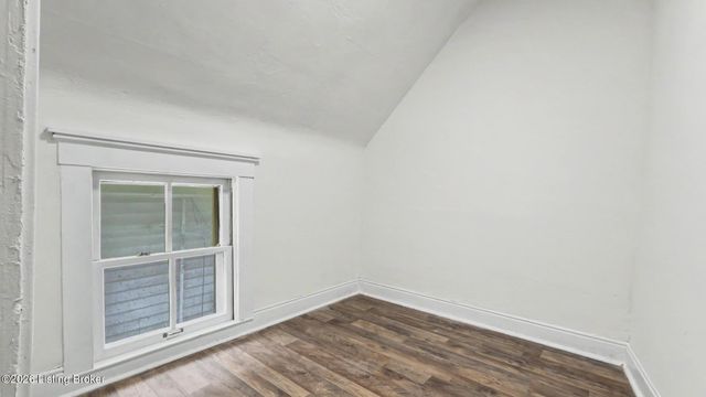 3118 Bank St, Louisville, KY 40212