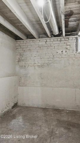 3118 Bank St, Louisville, KY 40212