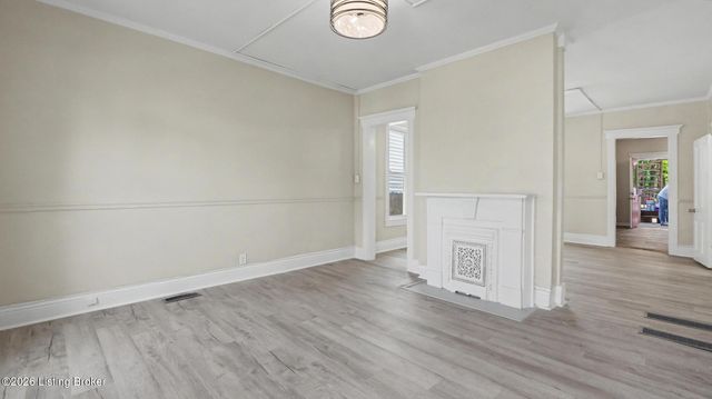3118 Bank St, Louisville, KY 40212