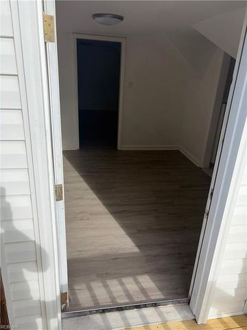 3625 S Warwick Cir Apt B, Norfolk, VA 23513