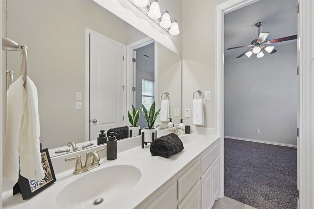 1108 Killian Drive, Mansfield, TX 76063