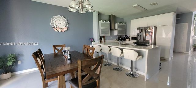 8551 NW 108th Court, Doral, FL 33178