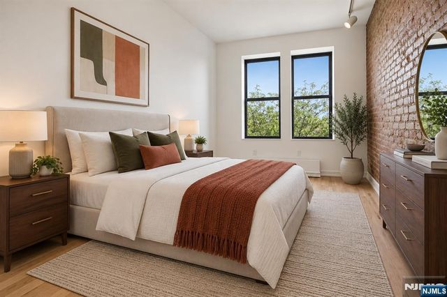 849 Boulevard 4D, Weehawken, NJ 07086