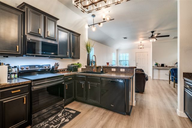 4024 Golden Rod Drive, Forney, TX 75126