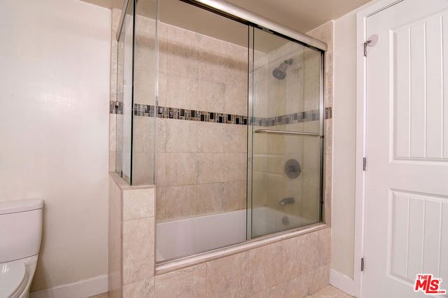 5601 W Olympic Boulevard 301, Los Angeles, CA 90036