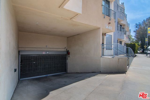 5601 W Olympic Boulevard 301, Los Angeles, CA 90036