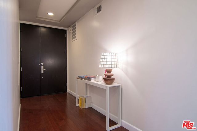 5601 W Olympic Boulevard 301, Los Angeles, CA 90036