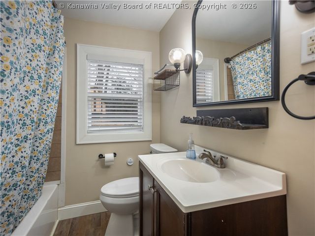 871 S Washington Street, St Albans, WV 25177