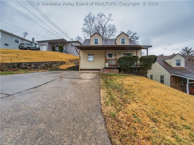 871 S Washington Street, St Albans, WV 25177