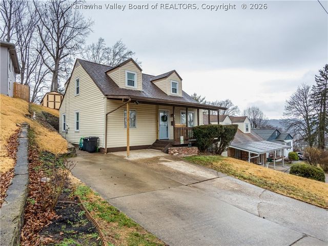 871 S Washington Street, St Albans, WV 25177