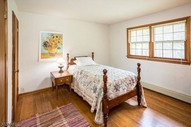 7 Catan Dr, Chester Twp., NJ 07836