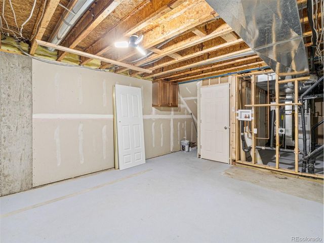 1954 Oakcrest Cir, Castle Rock, CO 80104