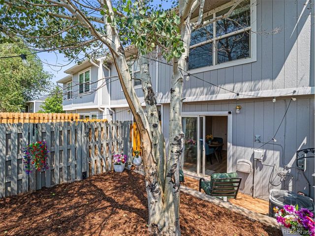 1954 Oakcrest Cir, Castle Rock, CO 80104