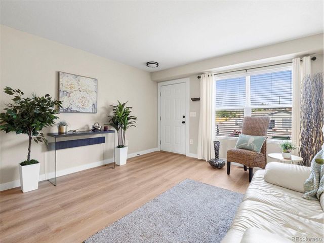 1954 Oakcrest Cir, Castle Rock, CO 80104