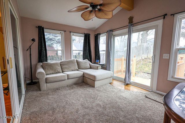 2477 Eastmoreland Drive, Oregon, OH 43616