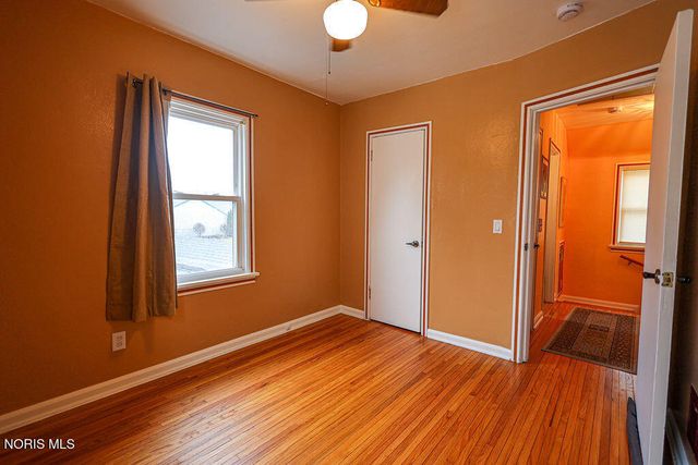 2477 Eastmoreland Drive, Oregon, OH 43616