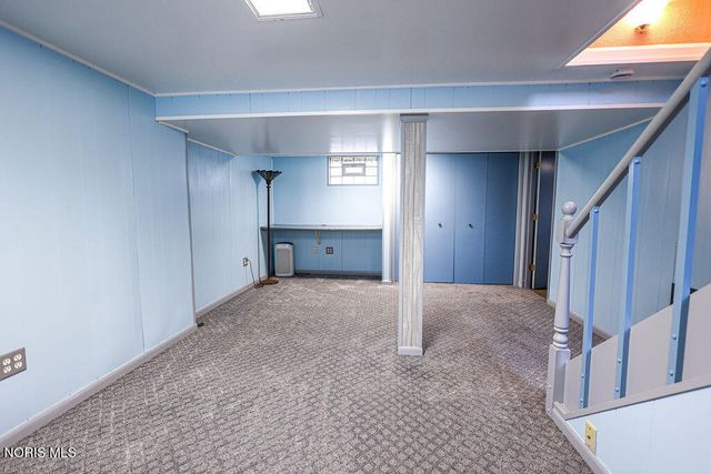 2477 Eastmoreland Drive, Oregon, OH 43616