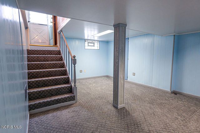 2477 Eastmoreland Drive, Oregon, OH 43616