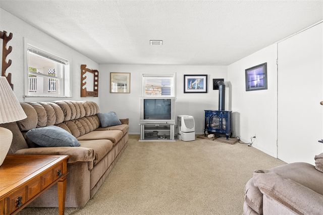14895 N Barton Lake Drive, Vicksburg, MI 49097